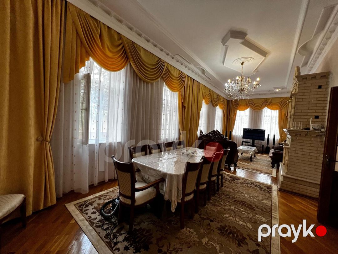 Satılır 4 otaqlı həyət evi/bağ evi 400 m² — Ev, villa, Bakı (8)
