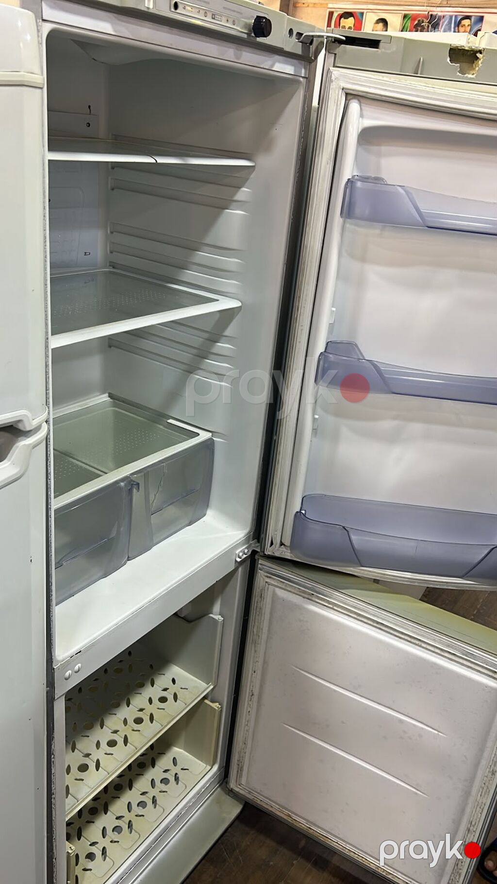 Soyuducu, alt kamera dondurucu tipli, gümüşü korpus. Xüsusiyyətlər — Soyuducular, Digah (2)
