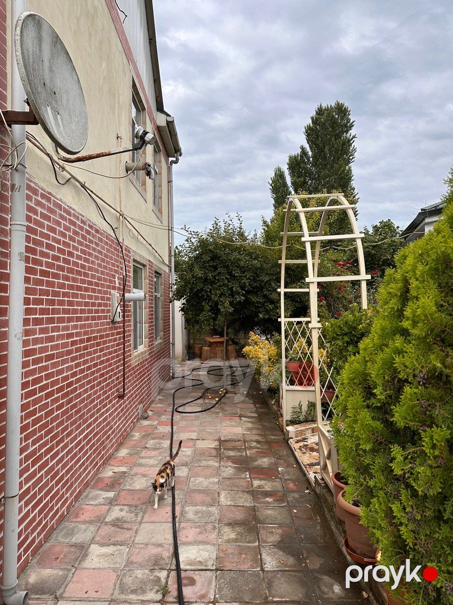 Bağ evi, Xudat r — Ev, villa, Xudat (4)