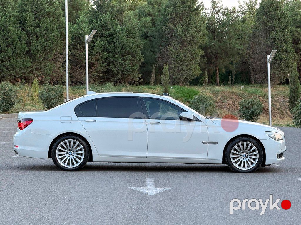 BMW 750, 4.4 L, 2011 il, 164 500 km — Avtomobillər, Gəncə (4)