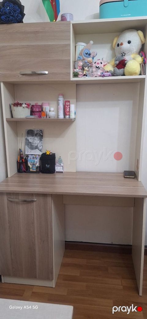 Düz masa, Stulsuz, Polkalı, Siyirməsiz, Azərbaycan, MDF — Bakı