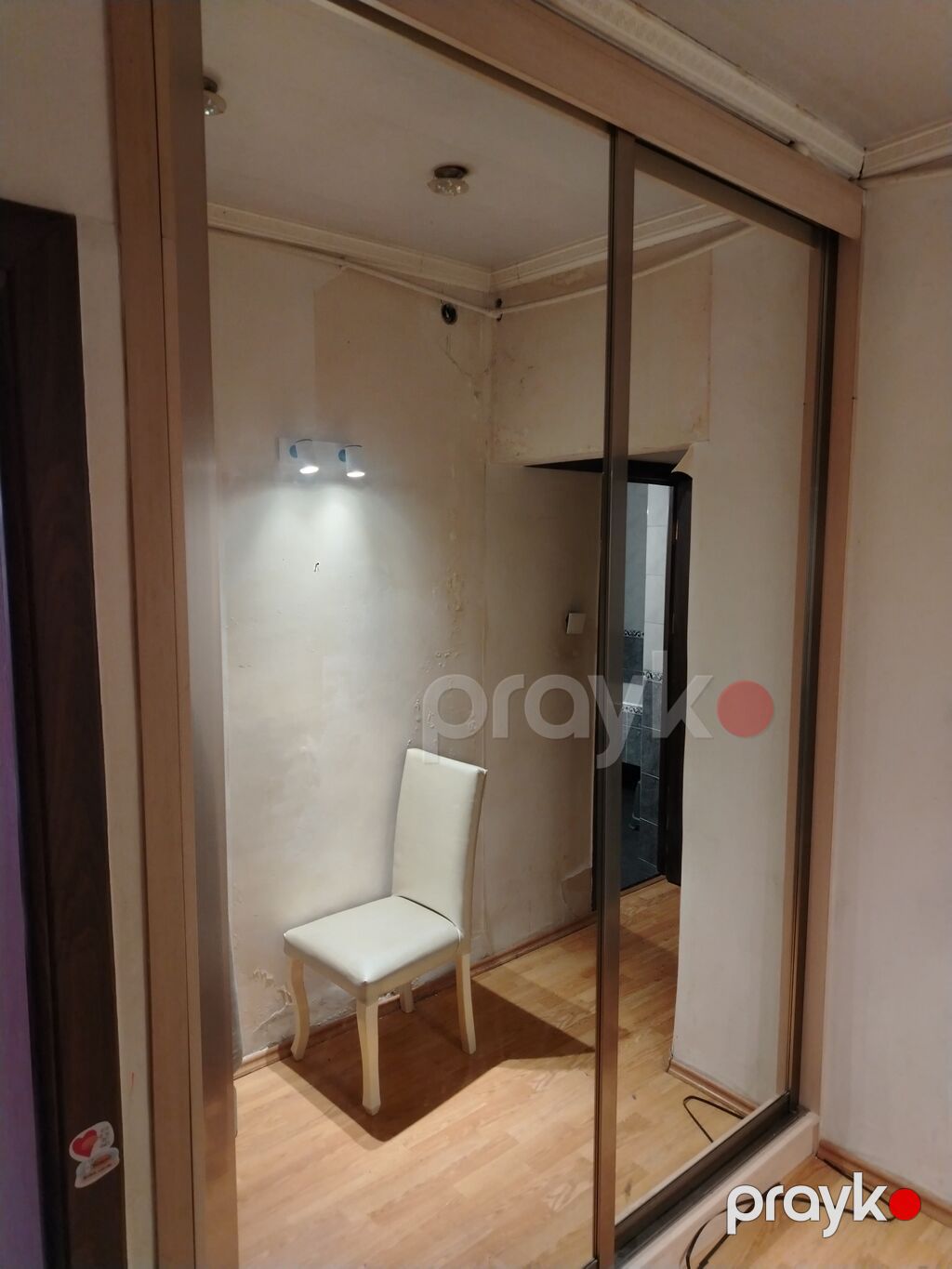Güzgülü sürgülü qapılı şkaf dəsti və hamam mebeli - Quraşdırma — Şkaflar, Xırdalan