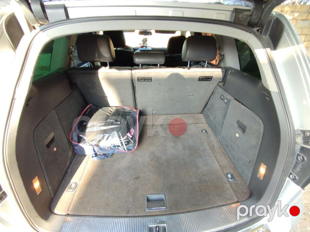 Volkswagen Touareg: 3.2 l 2004 il Ofrouder/SUV — Avtomobillər, Güzdək (8)