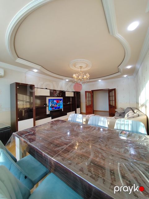 Satılır 3 otaqlı yeni tikili 133 m² — Bakı