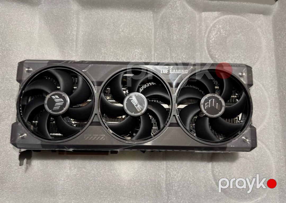 Video kart Asus RTX 5090 Tuf 32GB — Kompüterlər və noutbuklar, Bakı (3)