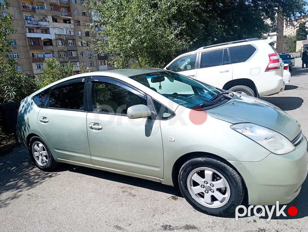 Toyota Prius, 1.5 L, 1.3 kWh, 2006 il, 300 000 km — Avtomobillər, Bakı (4)