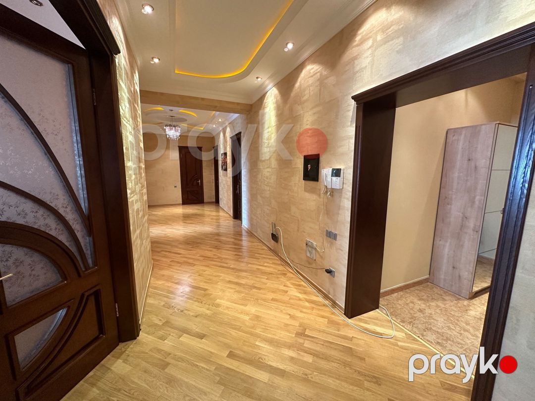 İcarəyə verilir 4 otaqlı yeni tikili 220 m² — Mənzil, Bakı (6)