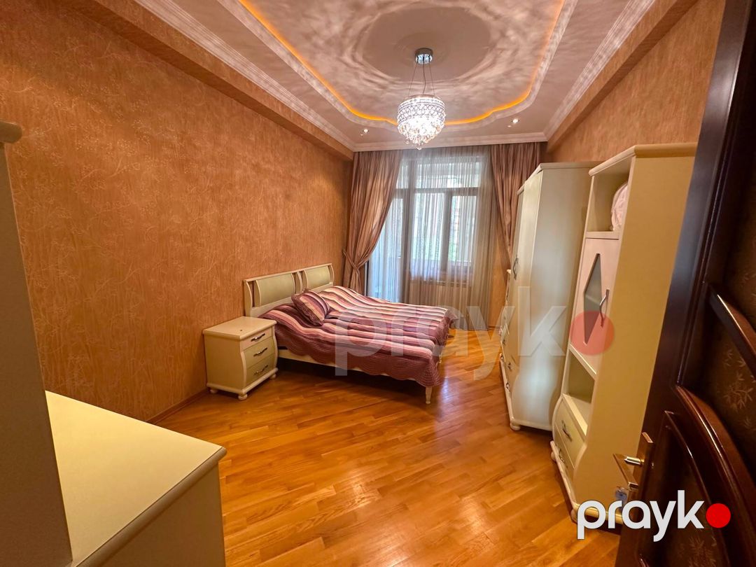 İcarəyə verilir 4 otaqlı yeni tikili 220 m² — Mənzil, Bakı (8)