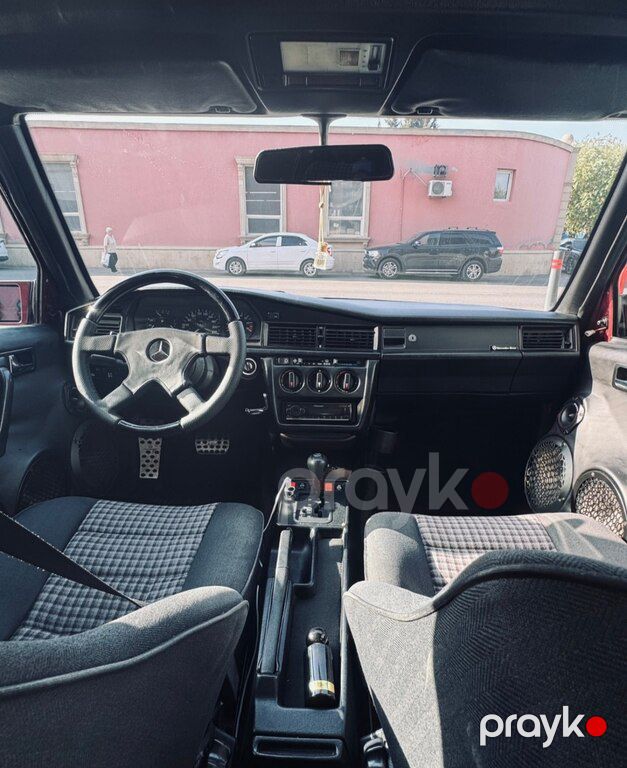 Mercedes 190, 2.6 L, 1990 il, 250 000 km — Avtomobillər, Bakı (9)