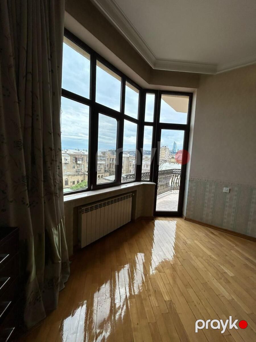 İcarəyə verilir 4 otaqlı yeni tikili 200 m² — Mənzil, Bakı (8)