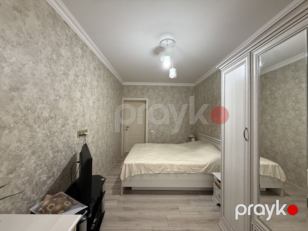 Satılır 4 otaqlı köhnə tikili 112 m² — Mənzil, Bakı (4)