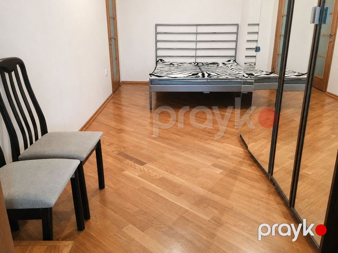 Satılır 4 otaqlı köhnə tikili 115 m² — Mənzil, Bakı (9)