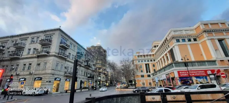 Satılır: 3 Otaq, Köhnə tikili, Nəsimi r., 105.00 m² — Bakı