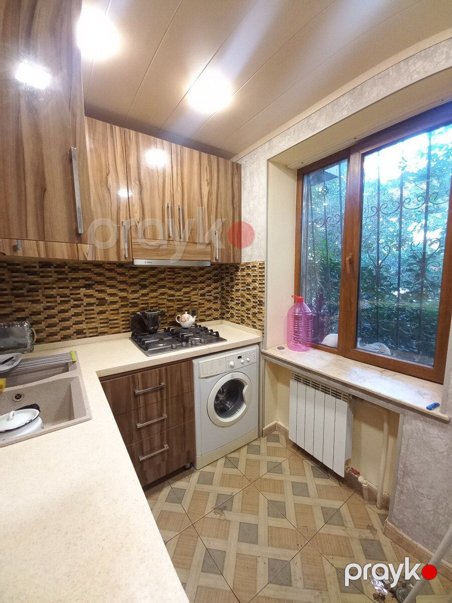 2-otaqlı mənzil, 8-ci mkr., 60 m² — Mənzil, Bakı (12)