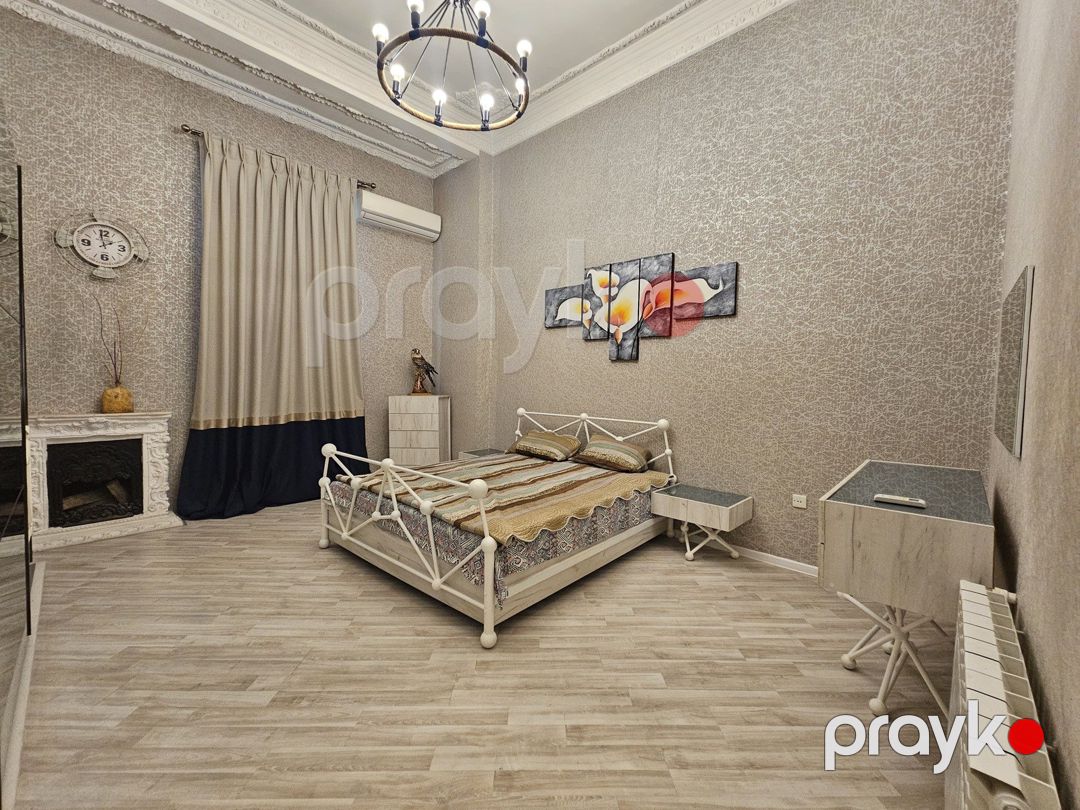 İcarəyə verilir 2 otaqlı köhnə tikili 102 m² — Mənzil, Bakı (3)