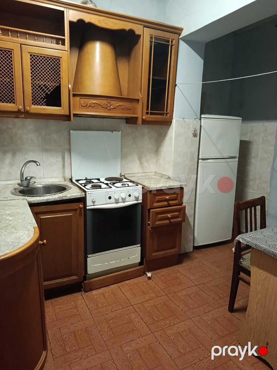 İcarəyə verilir 2 otaqlı köhnə tikili 72 m² — Mənzil, Bakı (2)