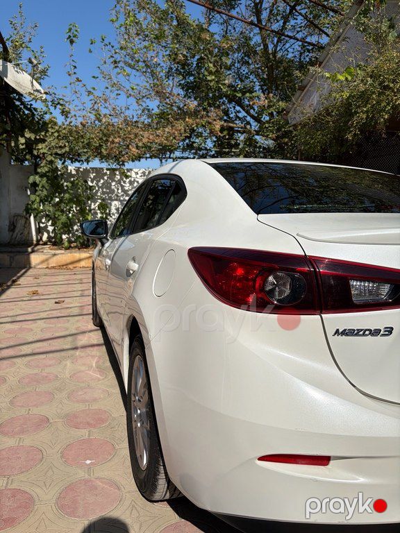 Mazda 3, 1.5 L, 2015 il, 200 000 km — Avtomobillər, Bakı (3)