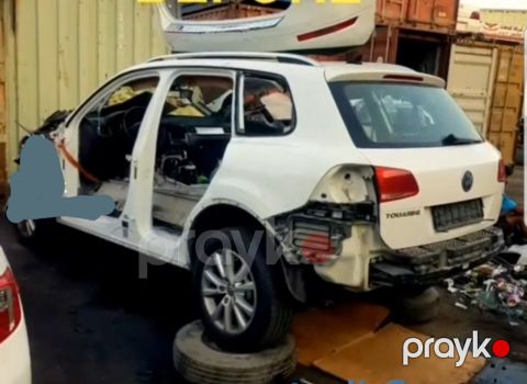 "Volkswagen Touareg" ehtiyat hissələri — Bakı
