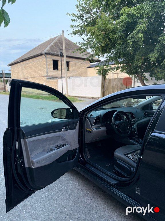 Hyundai Elantra, 2.0 L, 2017 il, 209 215 km — Avtomobillər, Babək (11)