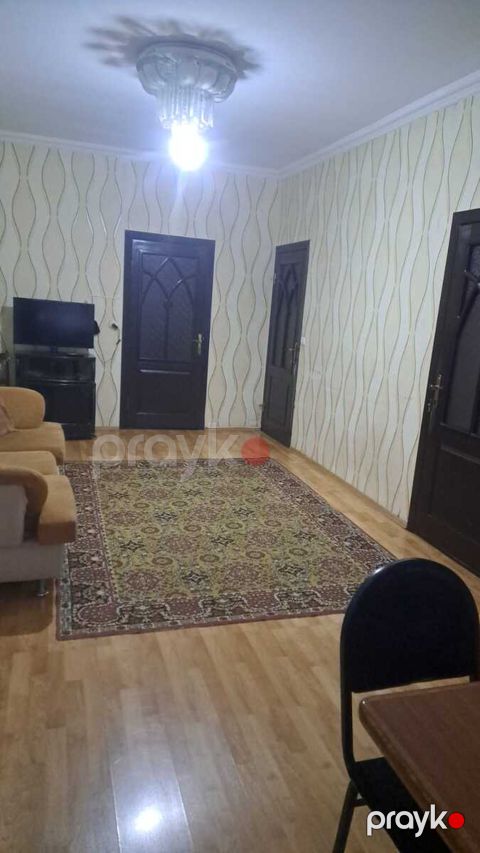 İcarəyə verilir 2 otaqlı köhnə tikili 60 m² — Bakı