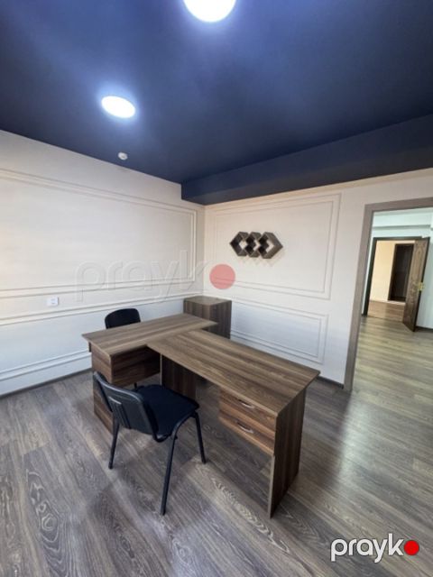 İcarəyə verilir 2 otaqlı ofis 32 m² — Bakı