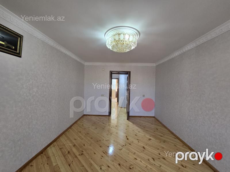 Satılır 4 otaqlı Bina evi menzil (Köhnə tikili), 105 m², 2-ci mikrorayon — Mənzil, Sumqayıt (8)