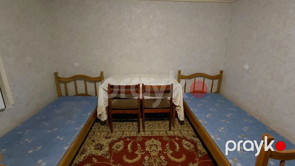 2 Tələbə Qıza Verilir Otaqda hər bir şərait var. Kombi sistemi — Mənzil, Gəncə (3)