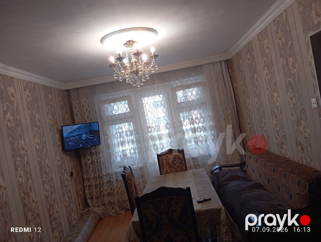 Əşiyalı satlır — Qonaq otağı üçün, Saray (2)