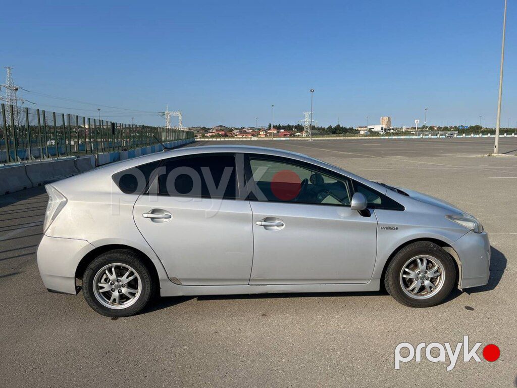 Toyota Prius, 1.8 L, 1.3 kWh, 2010 il, 405 344 km — Avtomobillər, Bakı (8)