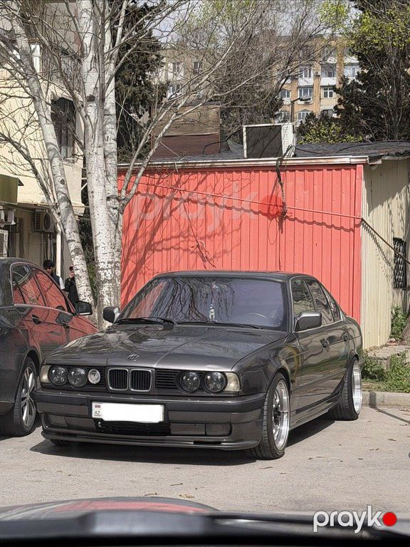 BMW 530, 3.0 L, 1988 il, 400 000 km — Avtomobillər, Bakı (9)