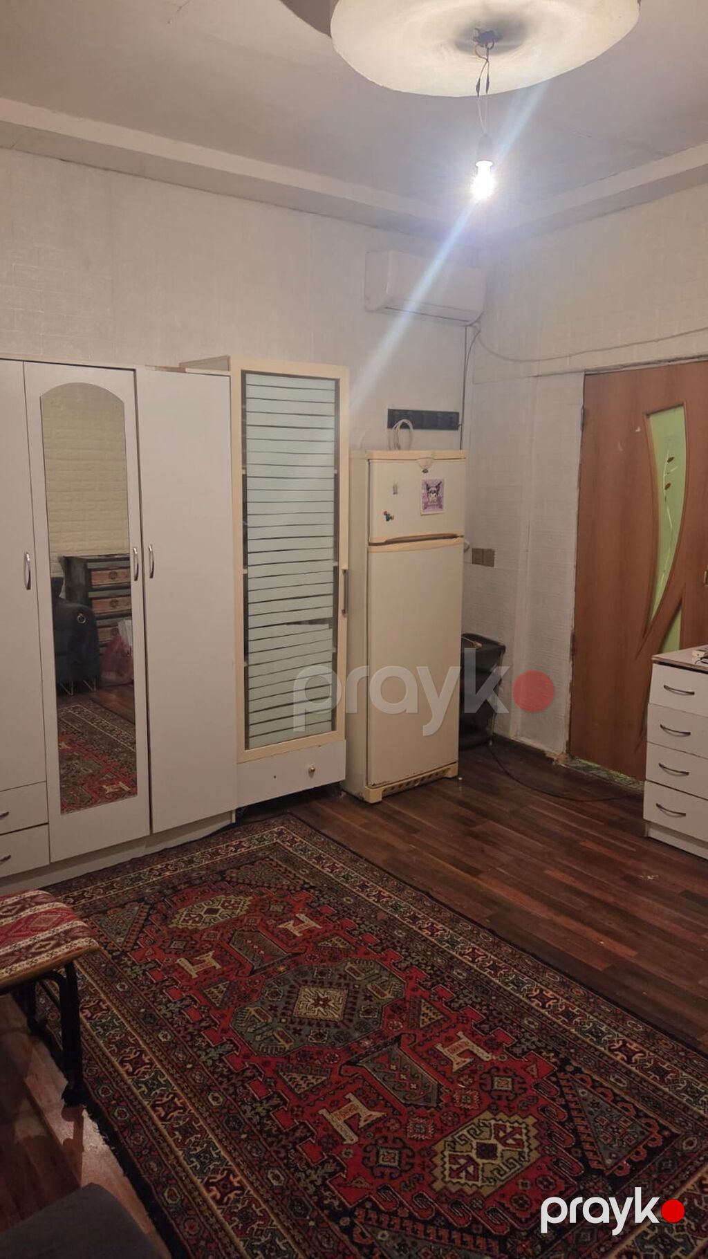 Kirayə üçün studio tipli mənzil - Planlaşdırma: bir geniş otaq + s/q — Mənzil, Bakı (7)