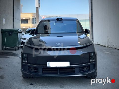 Li Auto L9, 1.5 L, 52.3 kWh, 2024 il, 38 000 km — Bakı