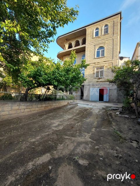 Villa, Qara Qarayev m — Bakı