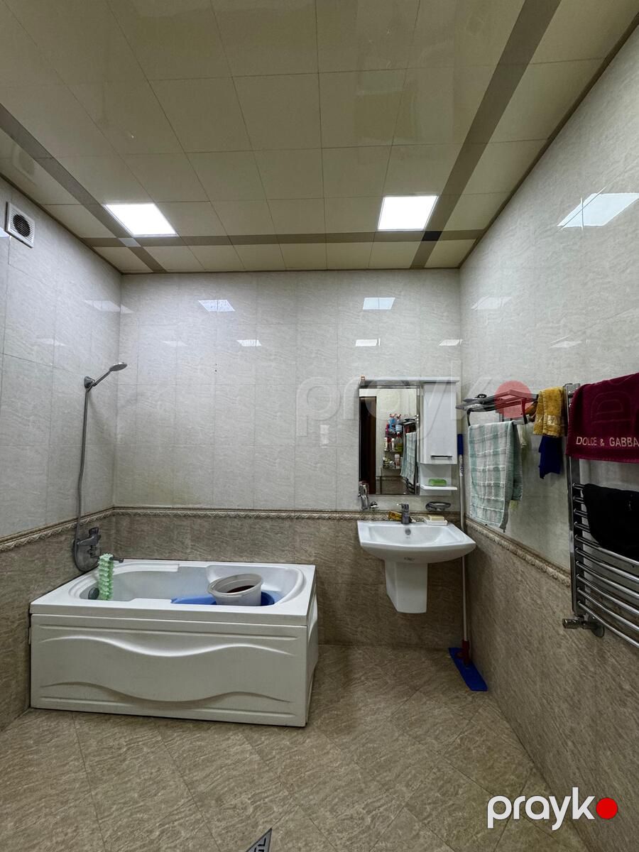 Satılır 2 otaqlı yeni tikili 105 m² — Mənzil, Bakı (11)