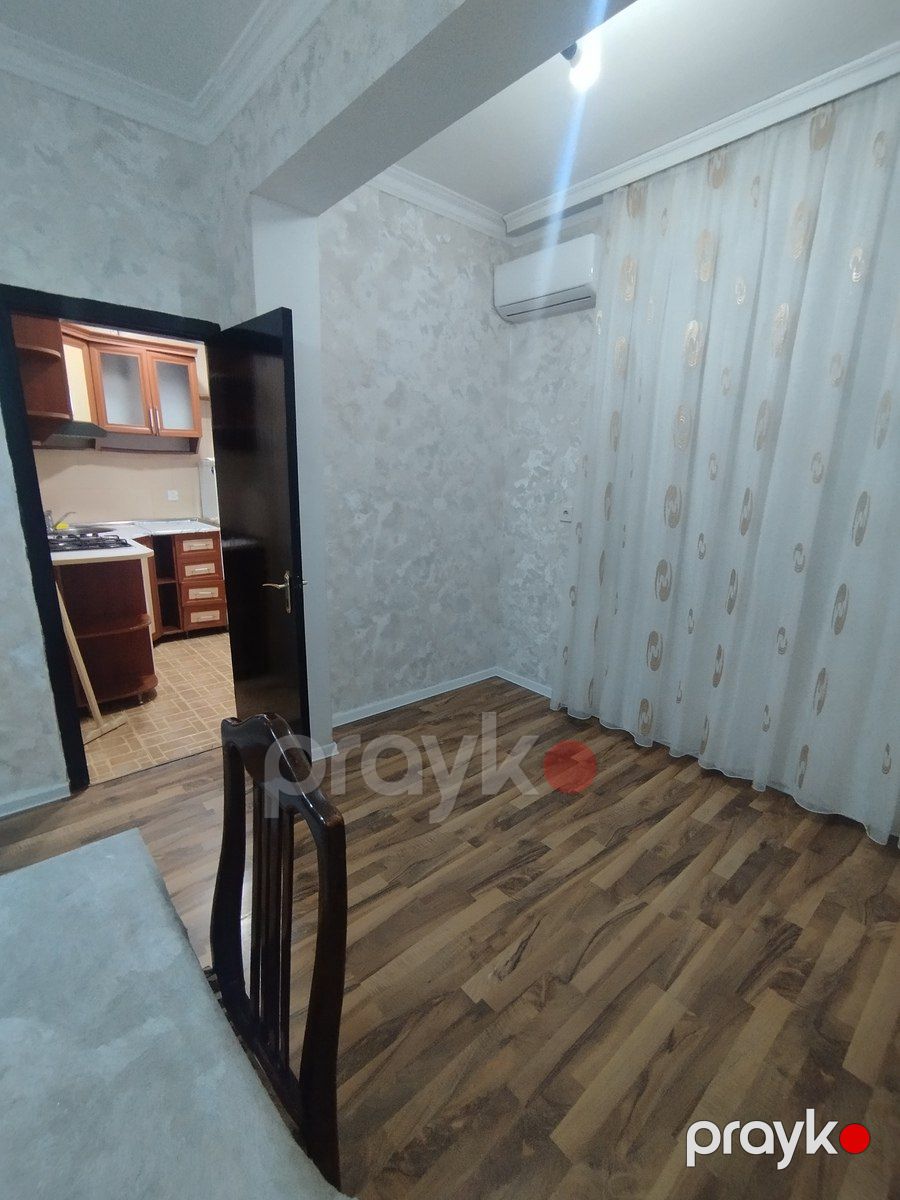 Satılır 2 otaqlı köhnə tikili 41 m² — Mənzil, Bakı (9)