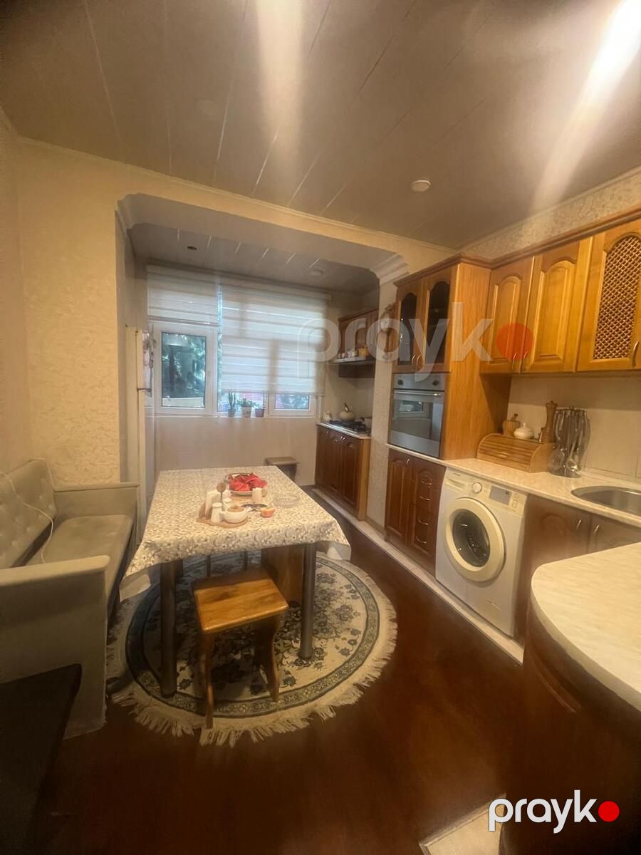 Satılır 4 otaqlı köhnə tikili 115 m² — Mənzil, Bakı (9)