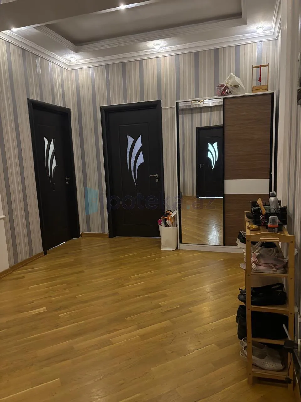 3 Otaq, Yeni tikili, 130.00 m² — Mənzil (4)
