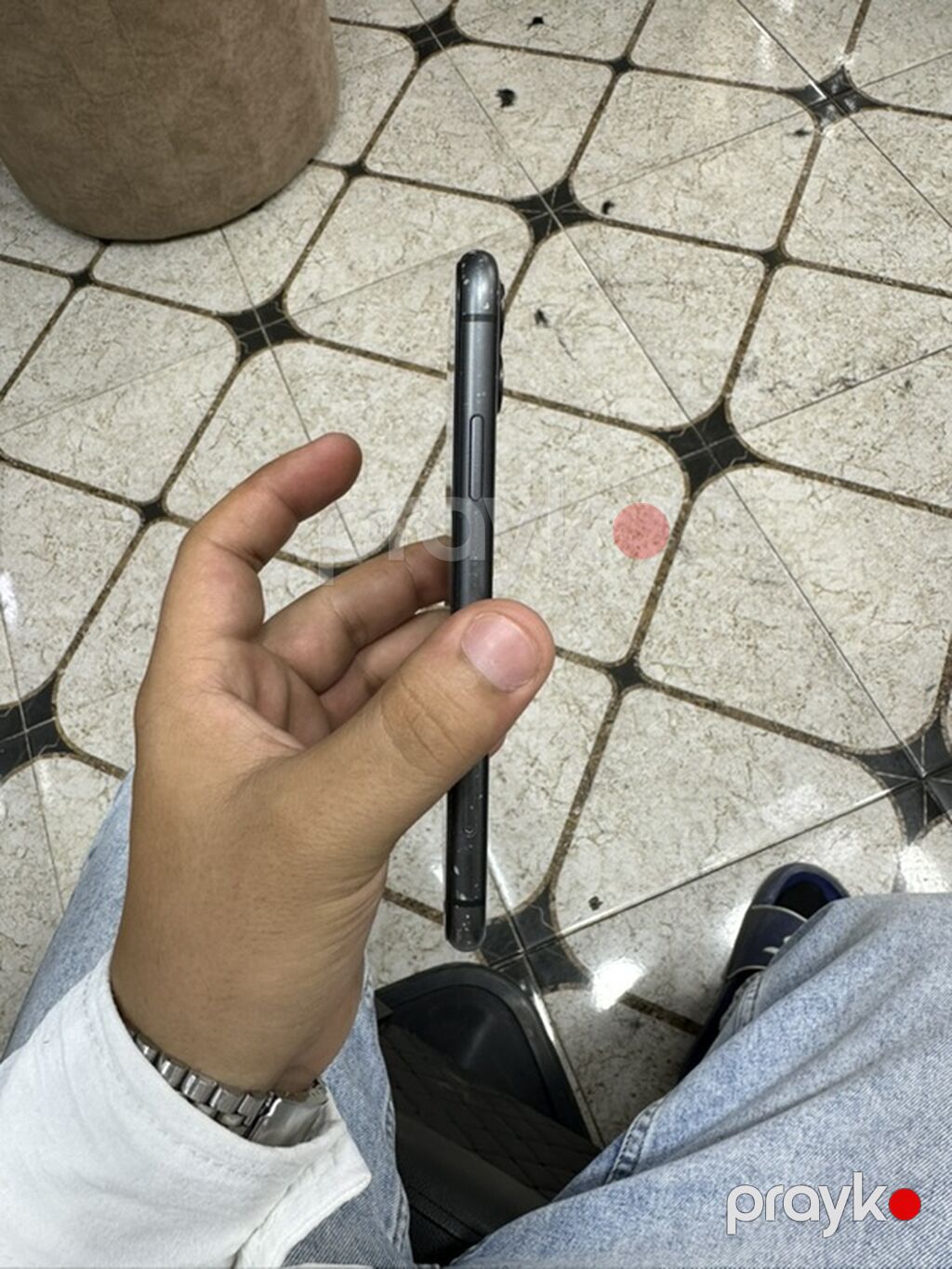 IPhone 11, Qara — Apple iPhone, Masazır (2)