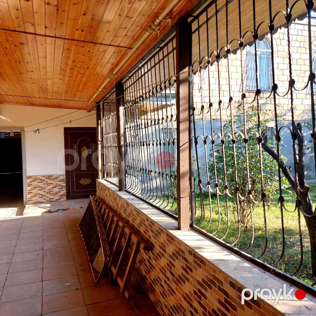 Satılır 5 otaqlı həyət evi/bağ evi 220 m² — Ev, villa, Quba (11)