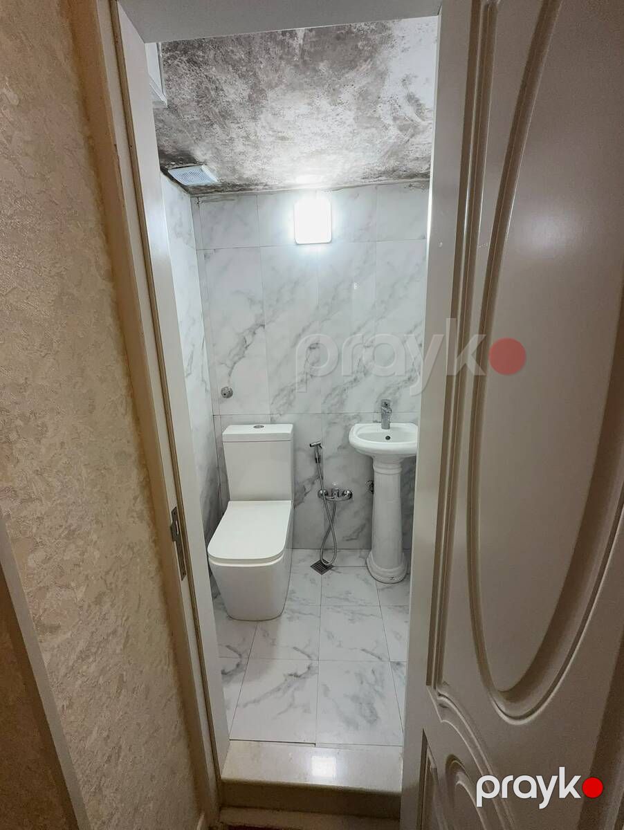 Satılır 2 otaqlı köhnə tikili 60 m² — Mənzil, Bakı (5)