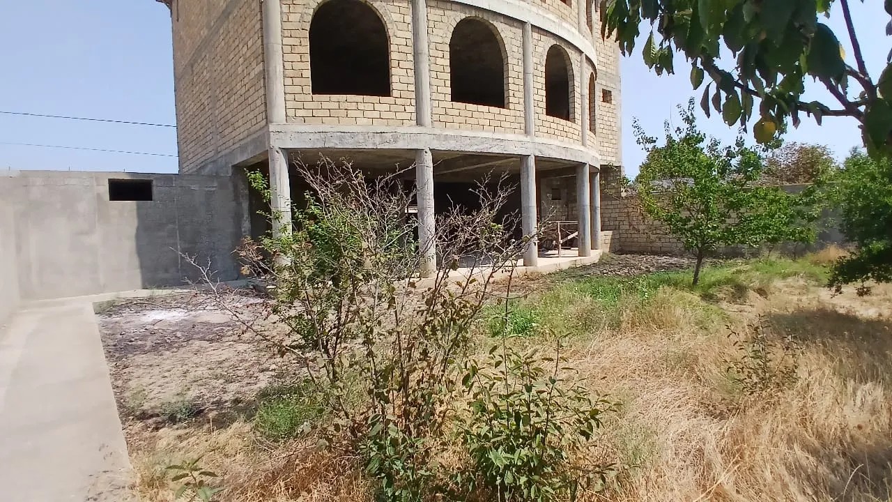 Novxanı, 8 otaqlı Həyət evi satılır - 375 m², 2 mərtəbə, 12 sot — Ev, villa, Bakı (3)