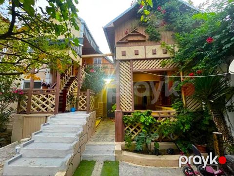 Satılır 5 otaqlı həyət evi/bağ evi 130 m² — Bakı