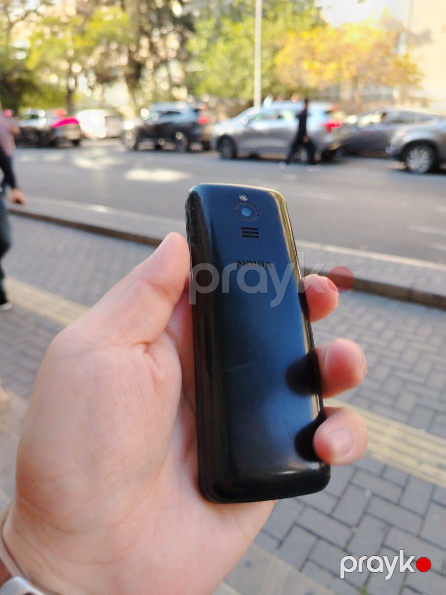 Nokia 8110 4G Traditional Black 4GB — Smartfonlar, Bakı (2)
