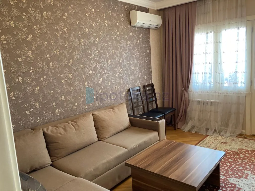Satılır: 3 Otaq, Köhnə tikili, Nizami r., 75.00 m² — Mənzil (3)