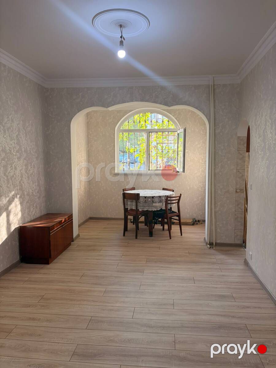 Satılır 2 otaqlı köhnə tikili 45 m² — Mənzil, Bakı (3)