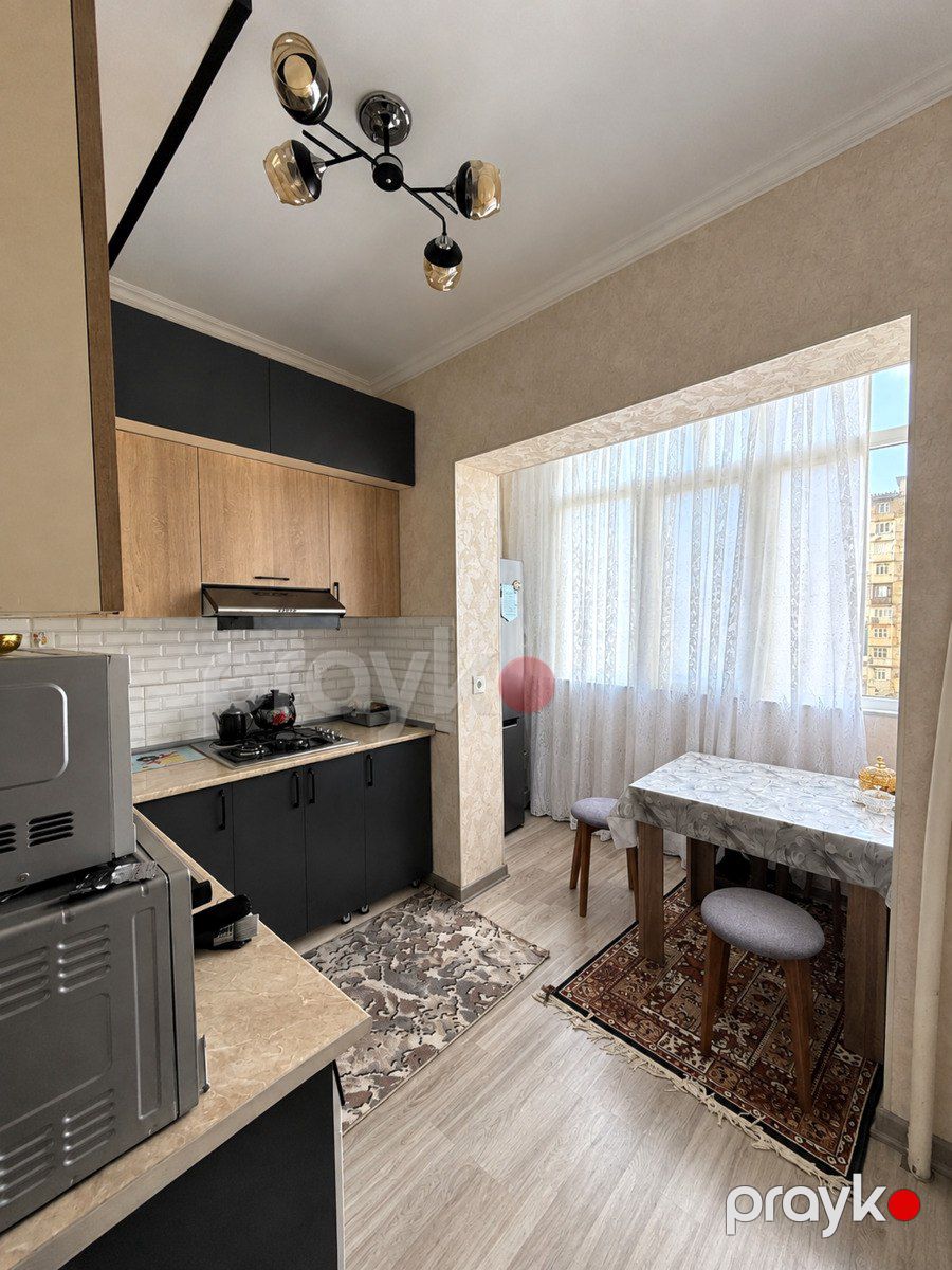 Satılır 4 otaqlı köhnə tikili 112 m² — Mənzil, Bakı (10)