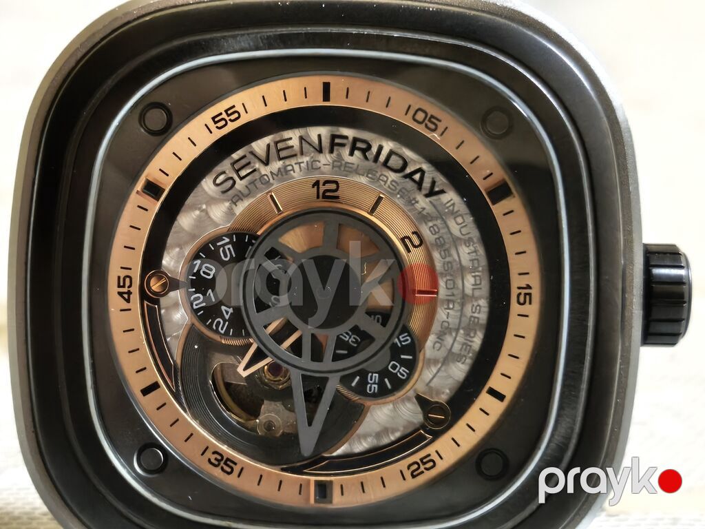 İşlənmiş, Qol saatı, Sevenfriday, rəng - Qara — Qol saatları, Sumqayıt (3)
