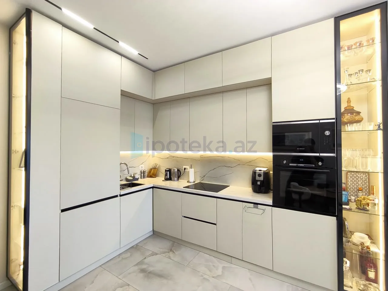 Satılır: 3 Otaq, Yeni tikili, Xətai r., Ağ Şəhər q., 92.00 m² — Mənzil (2)