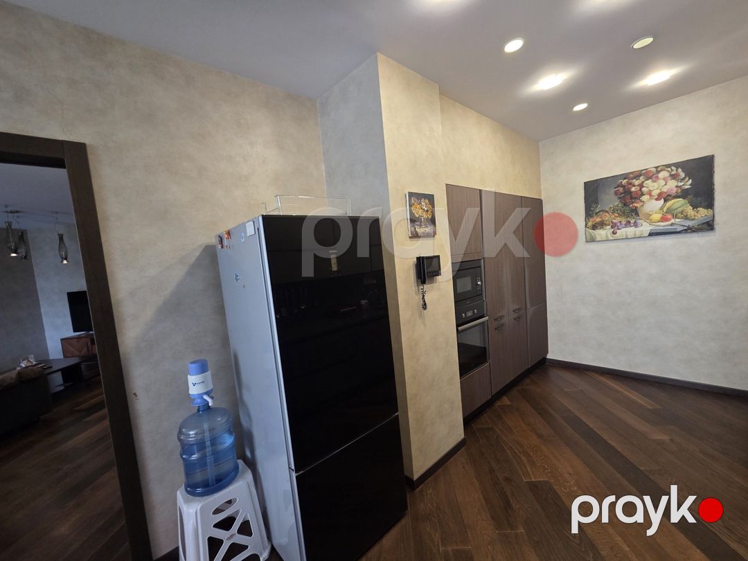 Satılır 4 otaqlı yeni tikili 220 m² — Mənzil, Bakı (11)