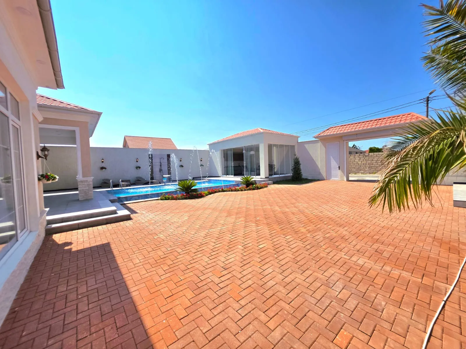 Şüvəlan, 4 otaqlı Villa satılır - 170 m², 1 mərtəbə, 6 sot — Ev, villa, Bakı (5)